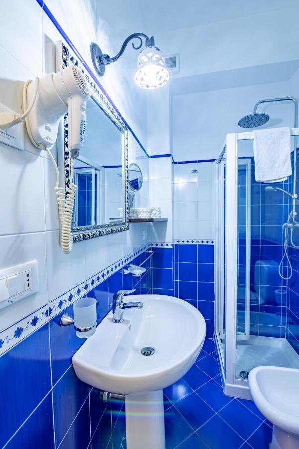 B&B Ottocento Sul Mare นิซซา ดิ ซิชิเลีย ภายนอก รูปภาพ